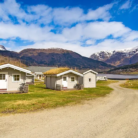 Hotel Ulvik Camping *