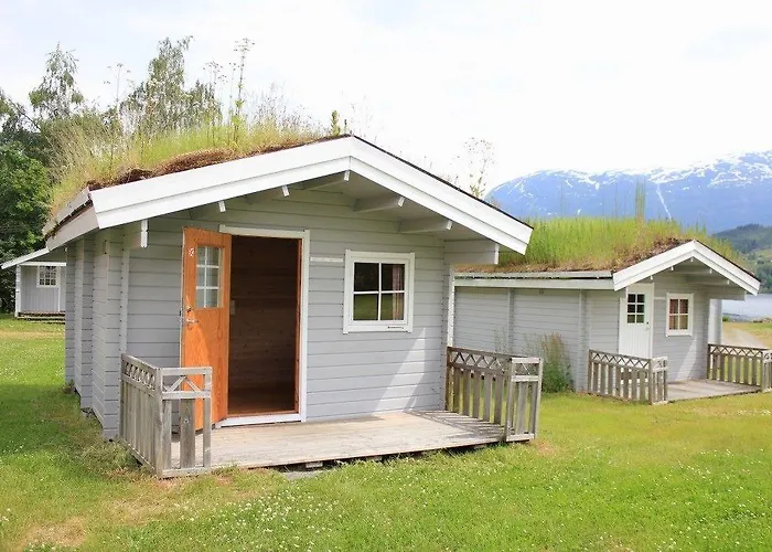 Ulvik Camping מלון *