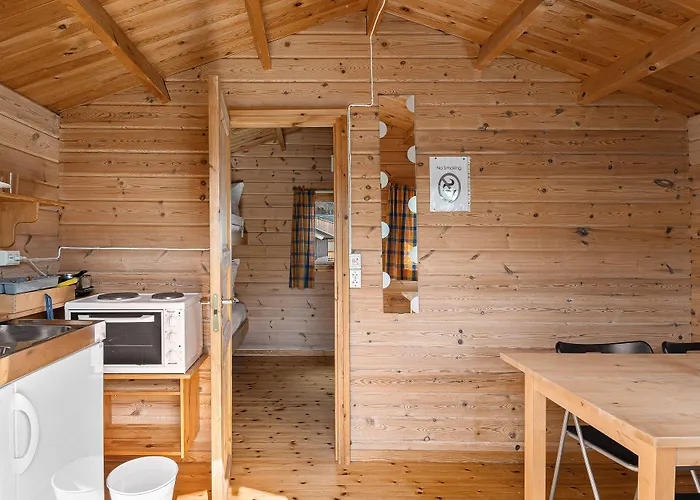 מלון Ulvik Camping