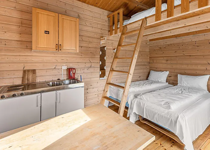 Ulvik Camping מלון