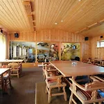 Ulvik Camping 酒店 于尔维克