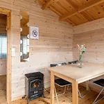 Ulvik Camping 酒店 于尔维克