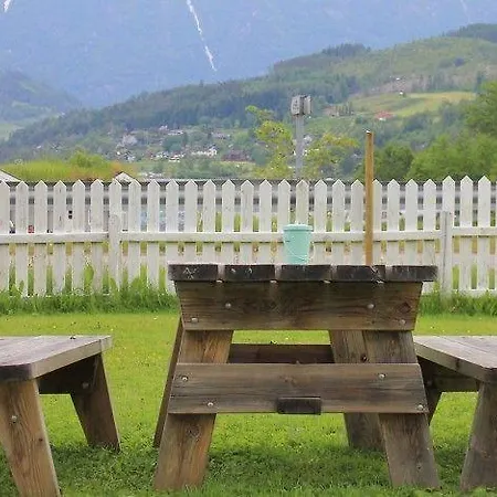 Ulvik Camping * ウルヴィク
