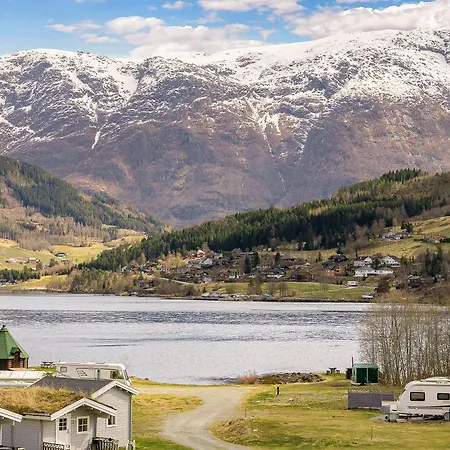 Ulvik Camping ホテル ウルヴィク