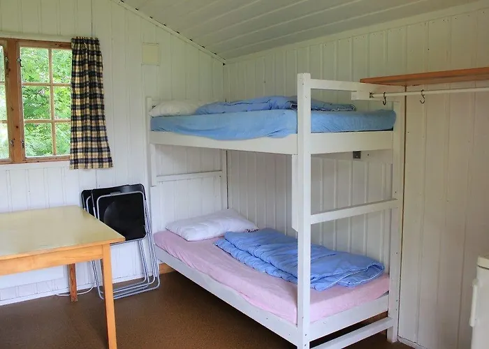 Ulvik Camping * אולביק