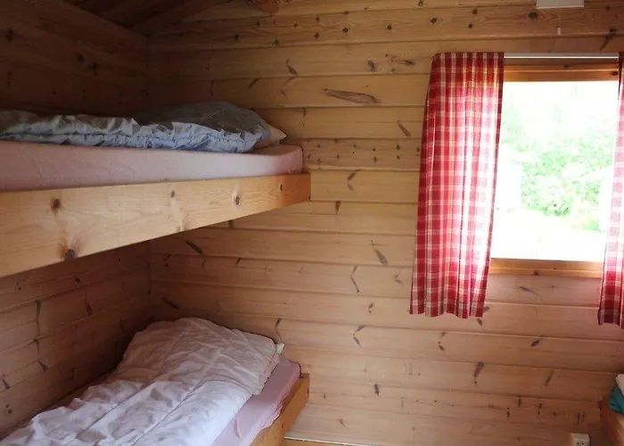 Ulvik Camping מלון *