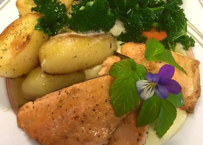 Ulvik Camping מלון *