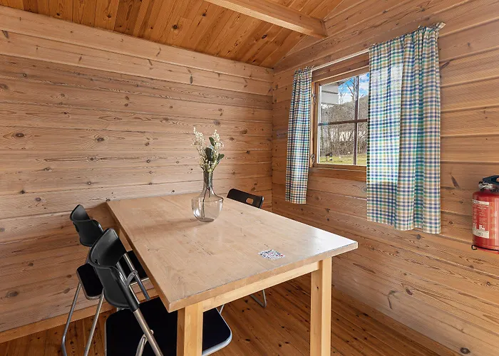 Ulvik Camping אולביק